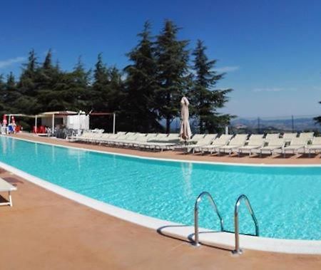 Agriturismo Ca Mignone Урбино Екстериор снимка