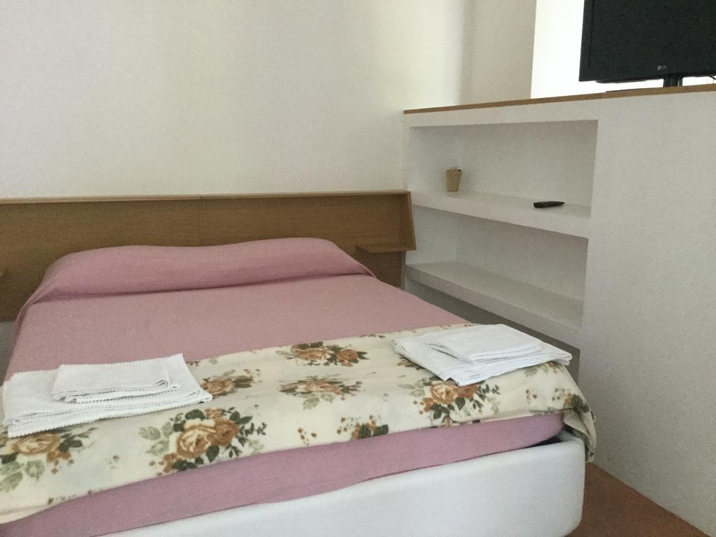 Agriturismo Ca Mignone Урбино Стая снимка