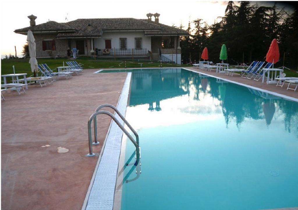 Agriturismo Ca Mignone Урбино Стая снимка